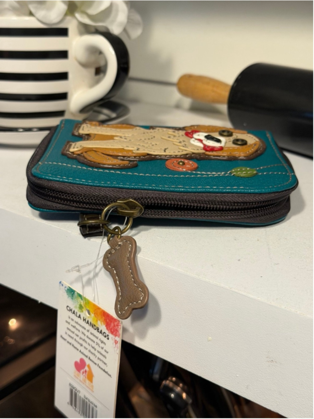 NWT CHALA GOLDEN RETRIEVER DOG ZIPPERED BIFOLD WALLET FAUX LEATHER TURQUOISE - Picture 6 of 10